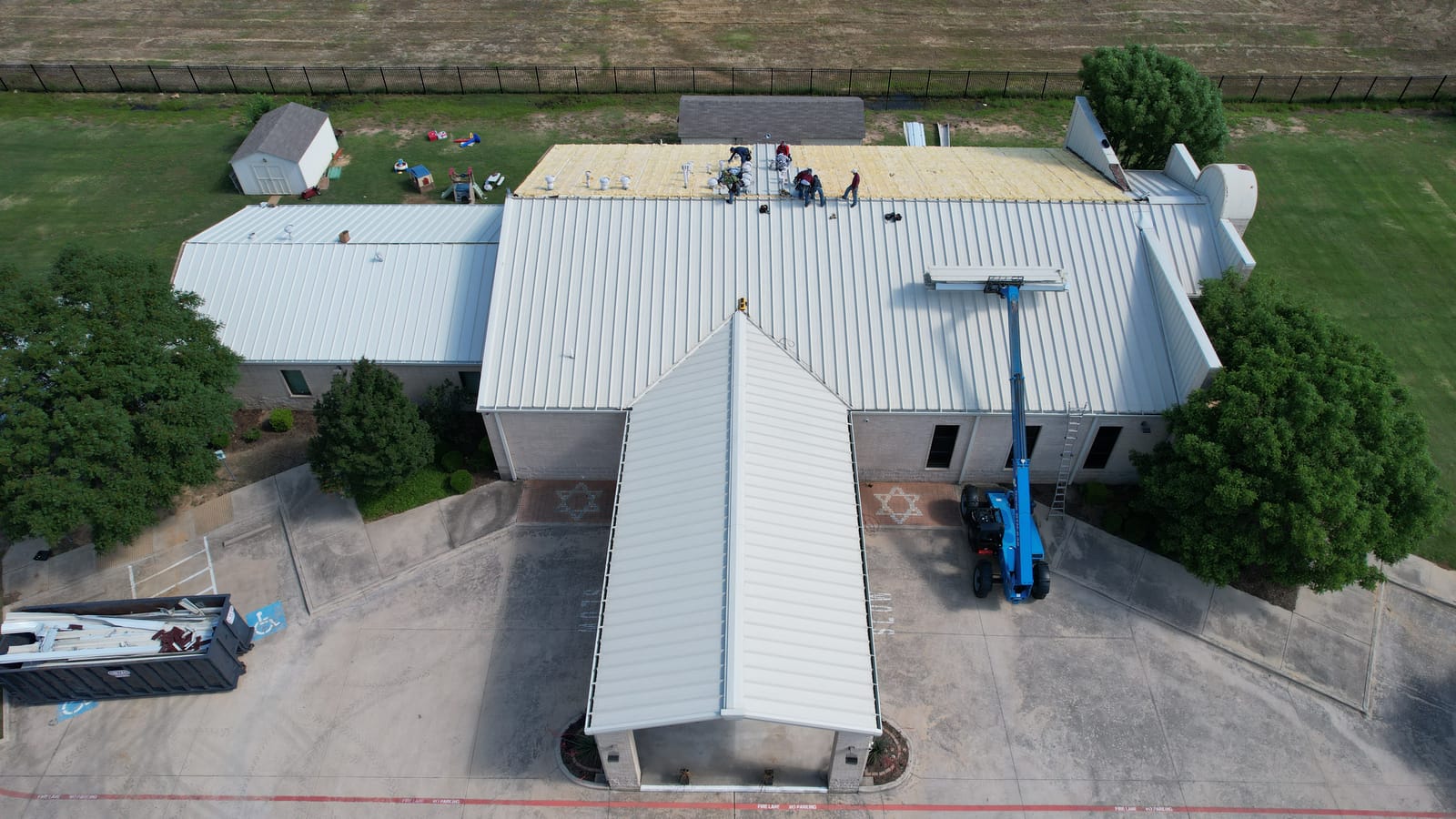 Completed commercial roofing project by Select Roofing